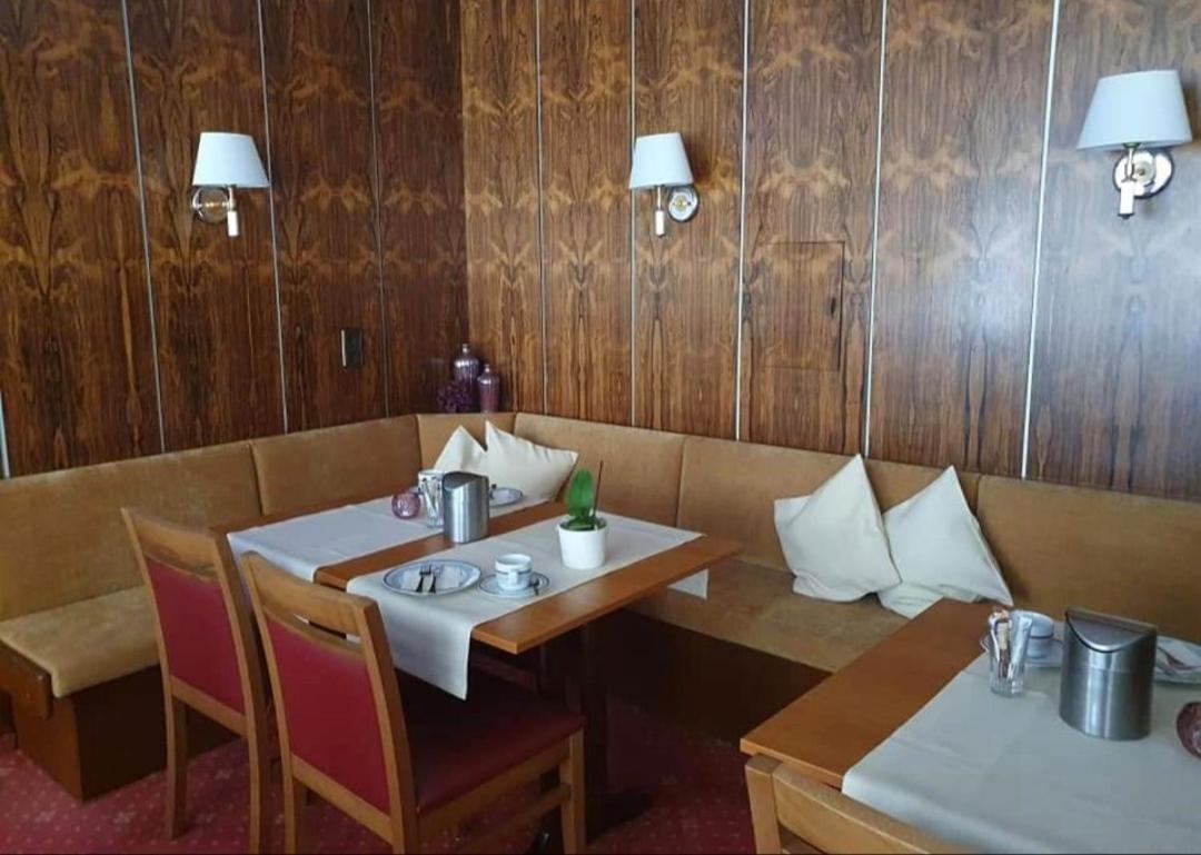 Hotel Borger Frankfurt am Main Bagian luar foto